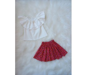 Beyaz Bluz & Kırmızı Çıtır Çiçek Desenli Etek Takım