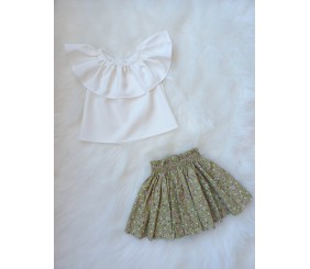 Beyaz Bluz & Yeşil Çıtır Çiçek Desenli Etek Takım